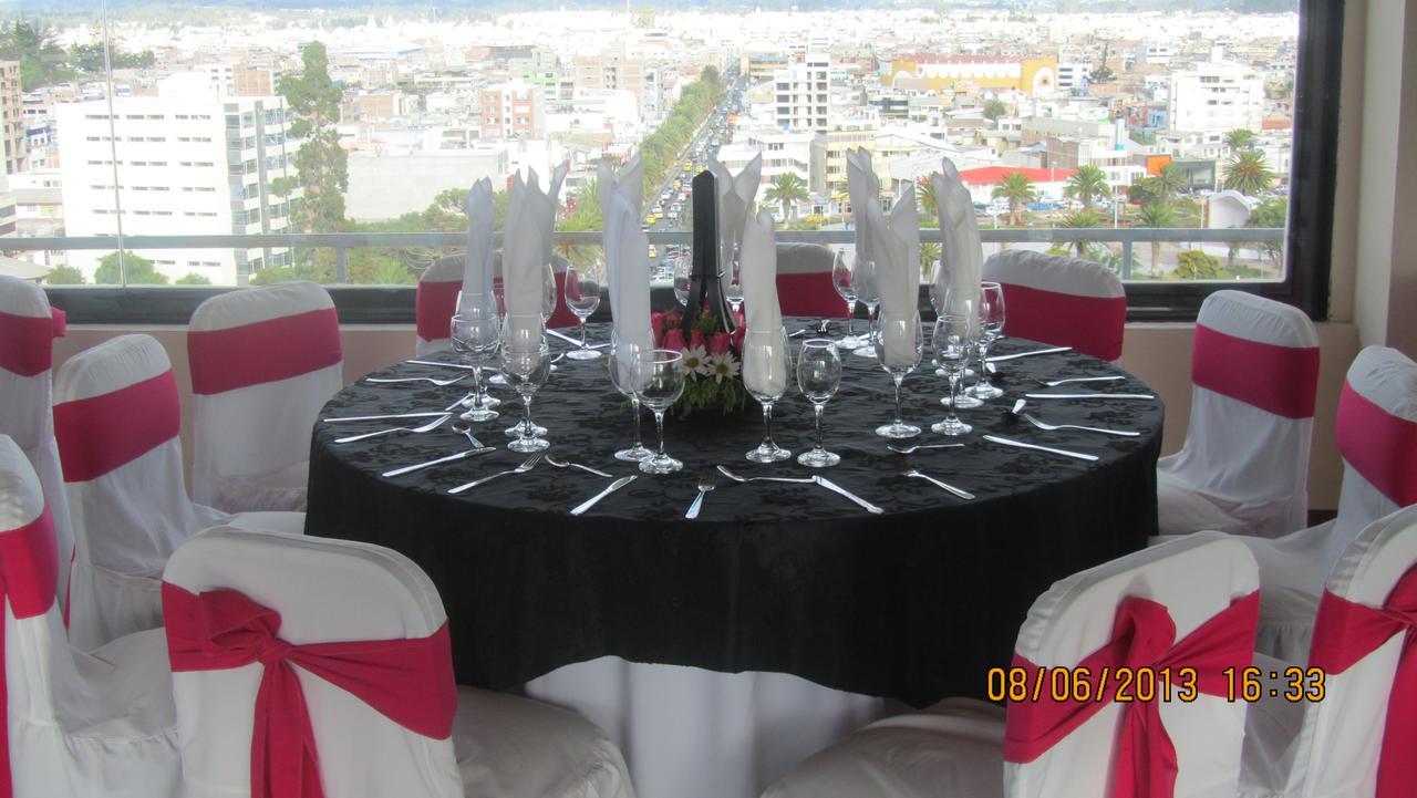 Hotel Zeus Riobamba Esterno foto